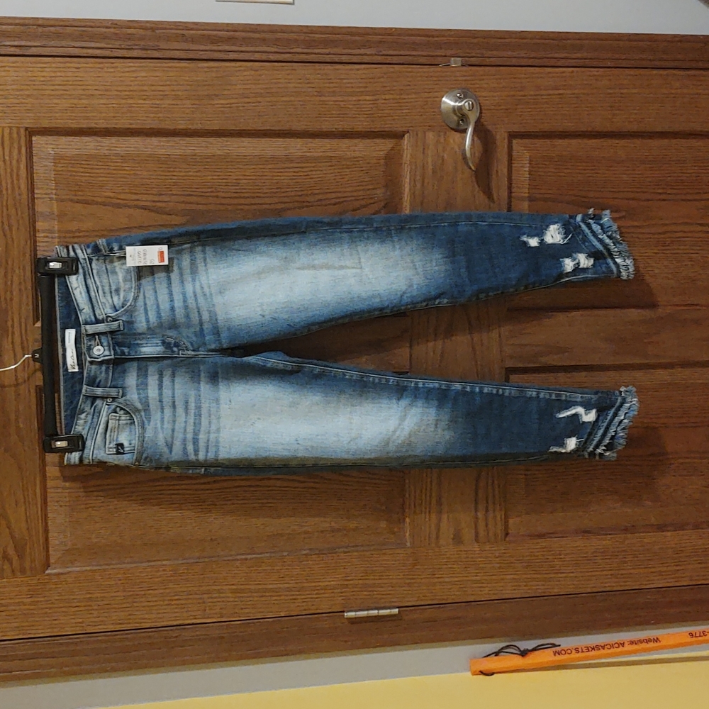 KanCan ankle cropped skinny jeans
